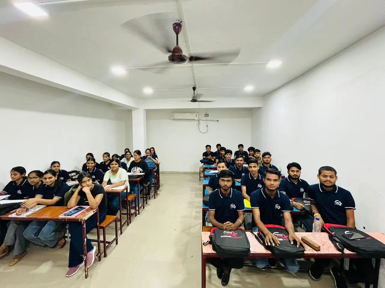 JEE Foundation Batch - Early Start for Engineering Success